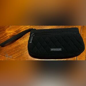 Vera Bradley Black Quilted Wristlet Zipper Wallet Clutch Black Interior Preppy